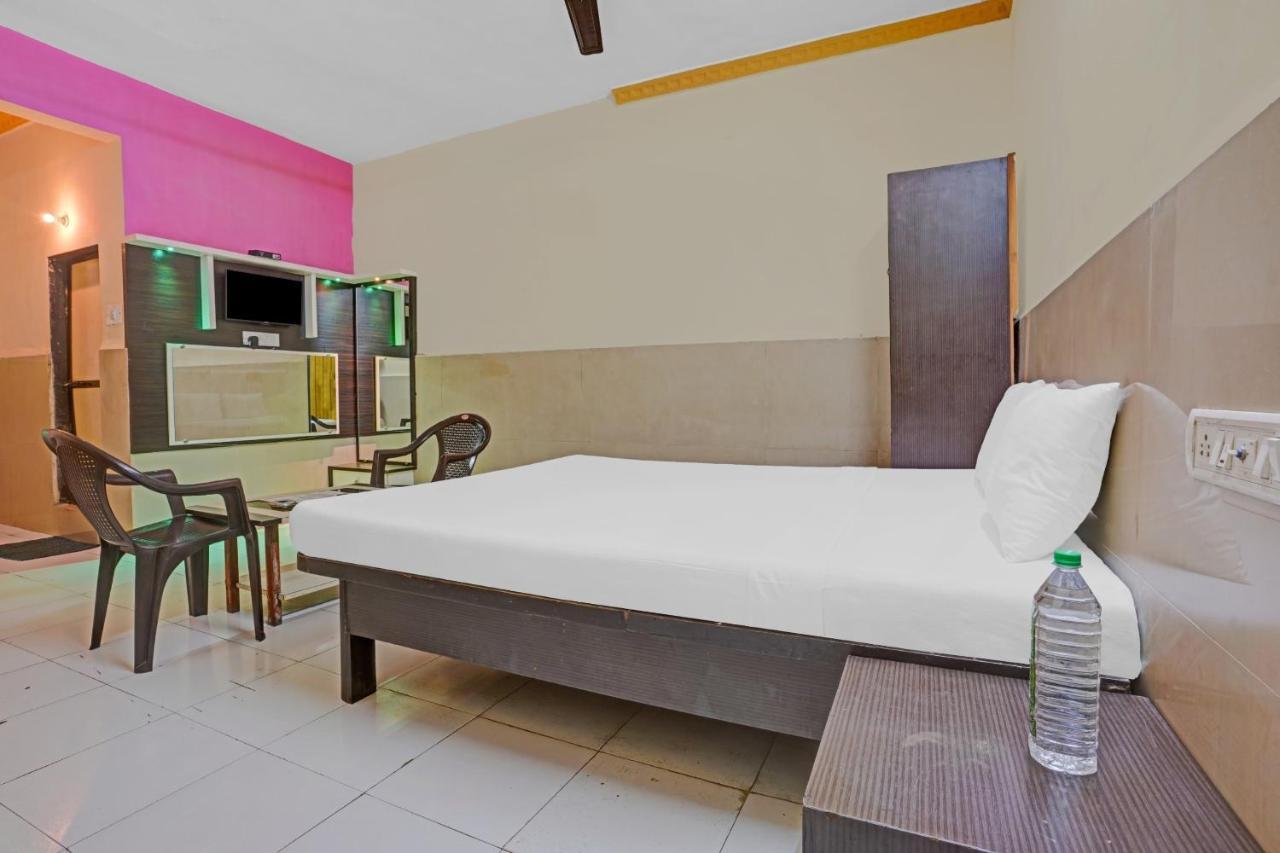 Spot On 81122 Alfa Lodge Mumbai Exterior photo